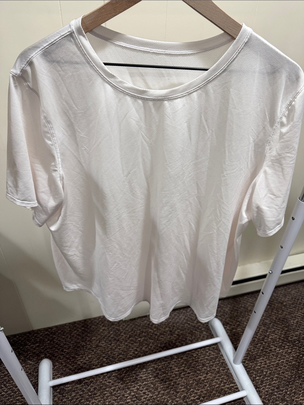lululemon athletica White Short Sleeve Crew Tee - Lightweight